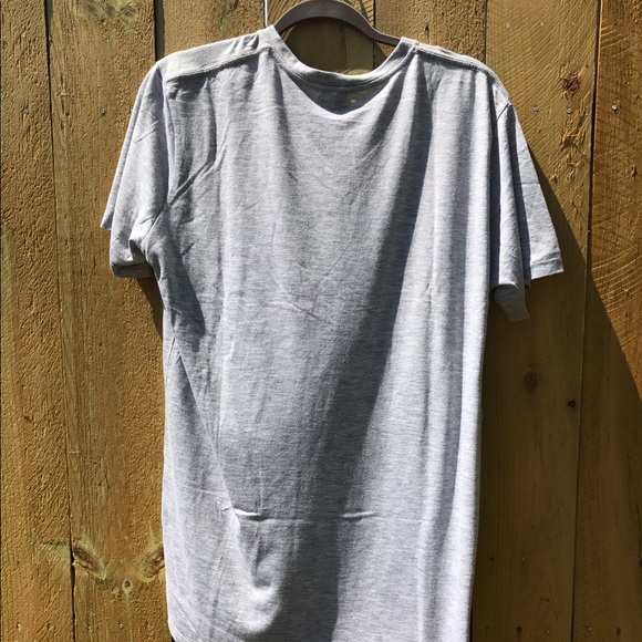 + I would let you die to save my cat vneck(unisex) - Picture 3 of 4